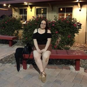 Meet your Posher, Alexia